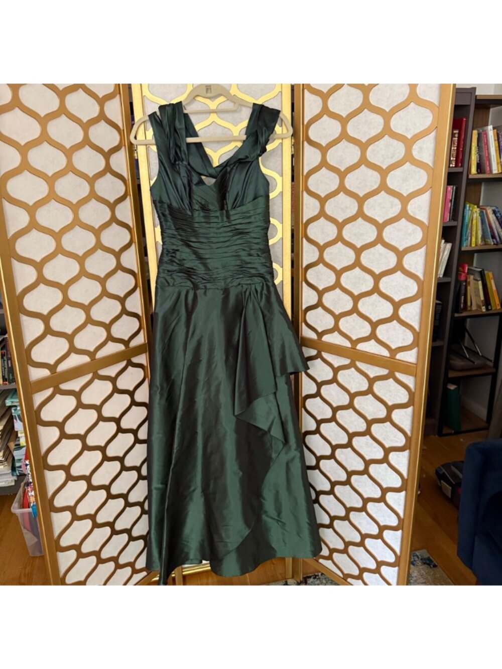 Rickie Freeman Teri Jon Size 6 Green Silk Sleeveless Pleated Ruched Maxi Gown - Picture 3 of 16